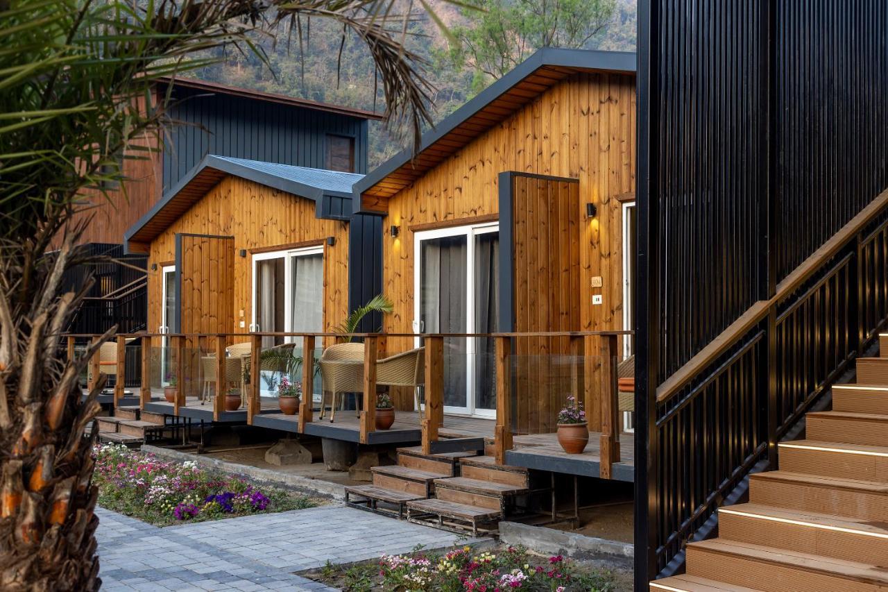 Justa Rasa Retreat & Spa Rishikesh Bijni Exterior photo